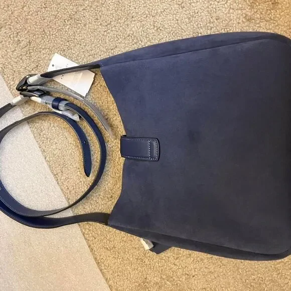 NWT Coach Hadley Convertible Crossbody Bag in True Navy - Picture 5 of 8